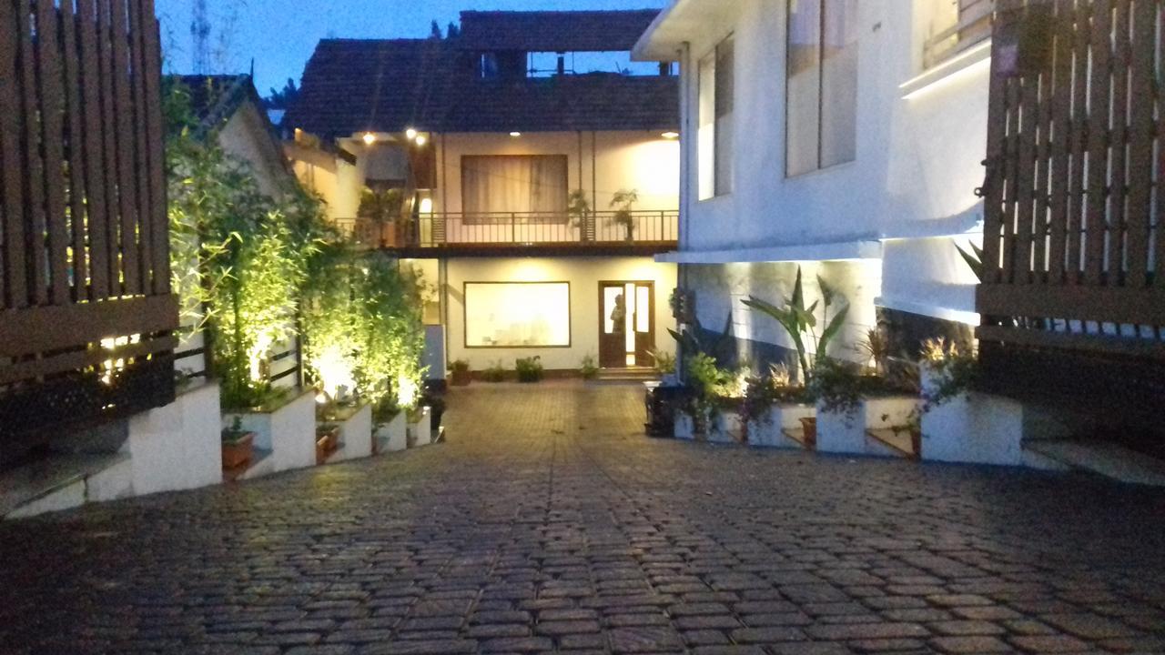 Olives Pleasant Stays Утакаманд Экстерьер фото